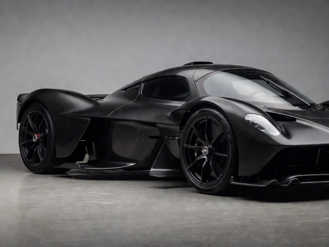 Aston Martin Valkyrie hypercar aerodynamic venturi tunnels